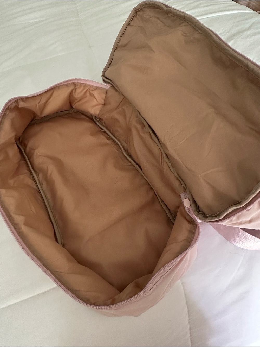 Blush Pink Quilted Travel Tote with Shoe Compartment - Picture 7 of 9